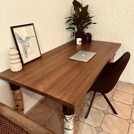 Naznhaus Apartament