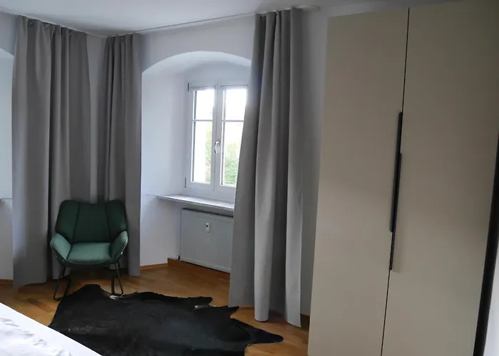 Naznhaus